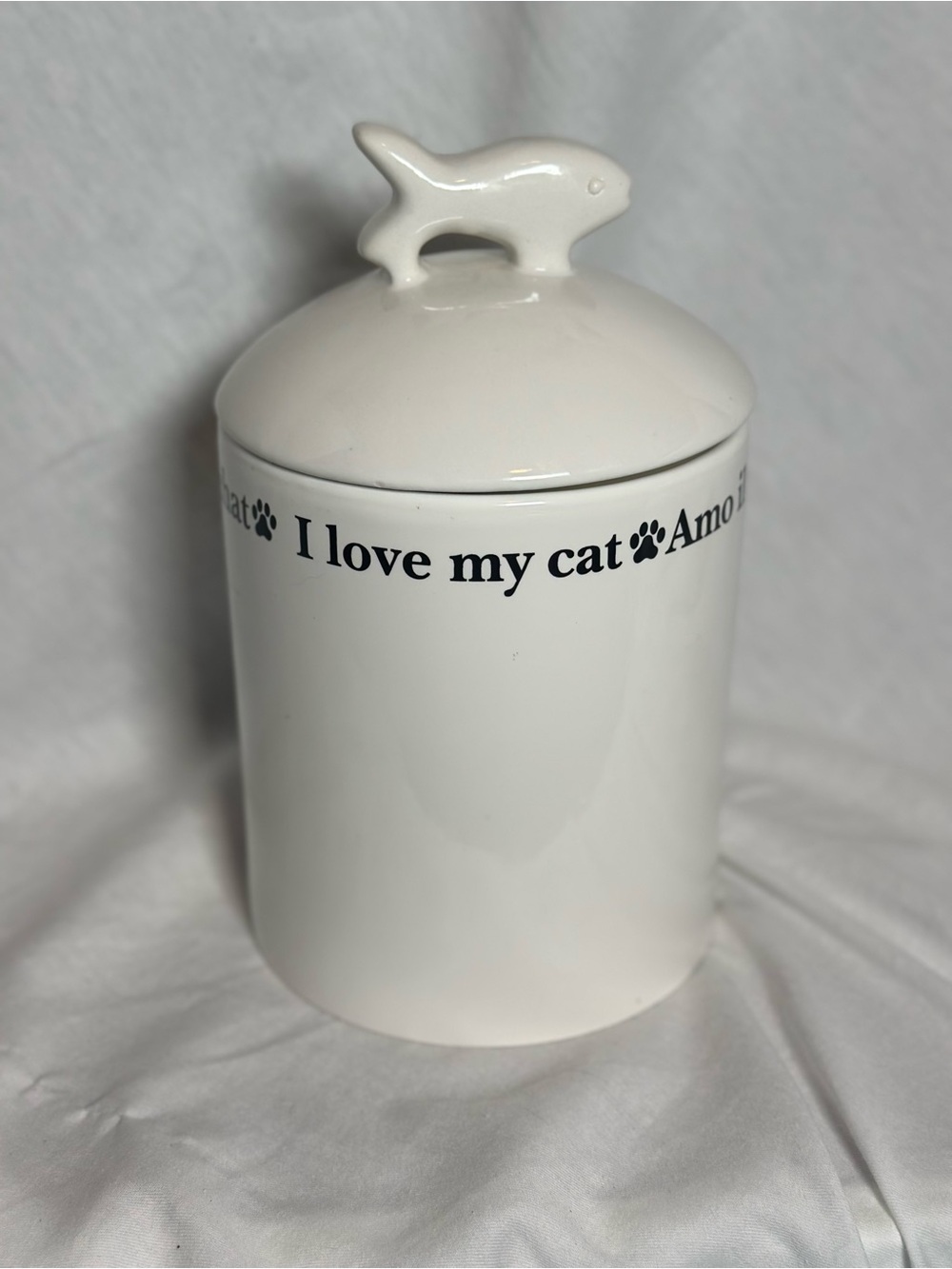 Ceramic 'I Love My Cat' White Treat Canister with Fish Lid- Cat Food Container